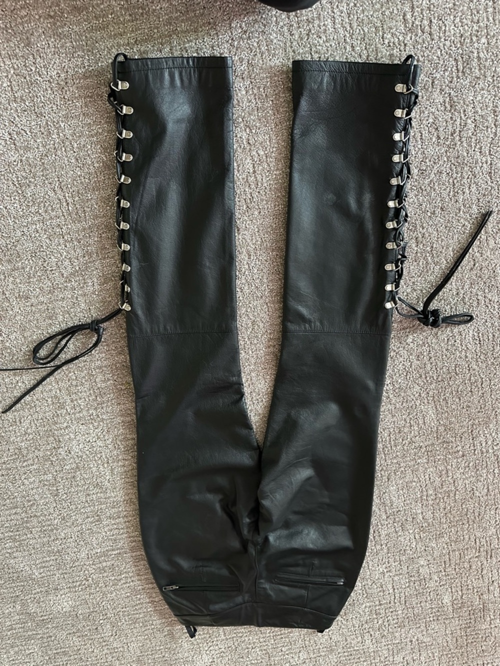 Harley-Davidson Black Leather pants with Embroidered Logo; size 2 - Picture 2 of 4
